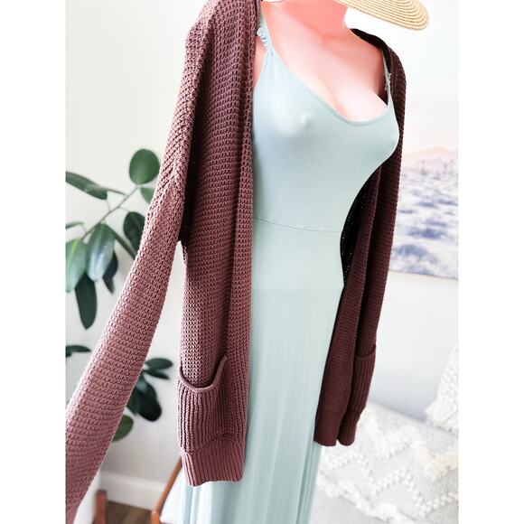 Through the Pines Slouchy Open-Front cardigan Sweater in Woodland Mocha - Picture 4 of 5